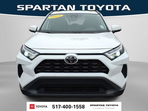 Used 2024 Toyota RAV4 XLE FWD image 2