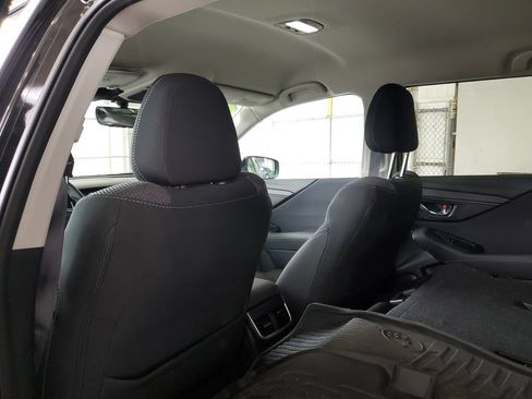 Used 2024 Subaru Outback Premium AWD/4WD image 15