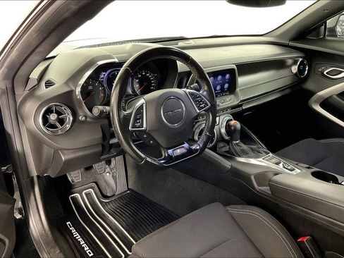 Used 2019 Chevrolet Camaro SS image 18