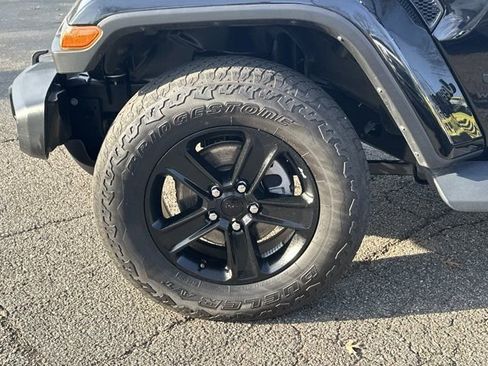 Certified 2023 Jeep Wrangler Altitude image 15