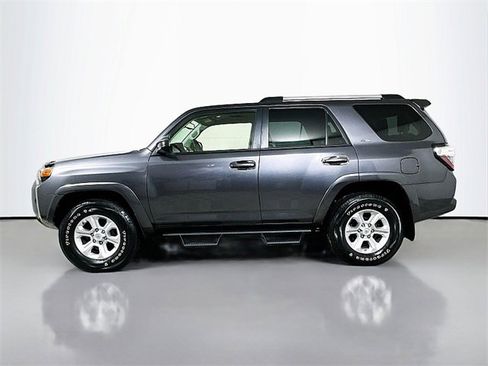 Used 2021 Toyota 4Runner SR5 image 4