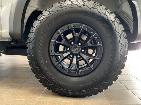 Certified 2023 Ford F150 Raptor w/ Raptor 37 Performance Package image 28