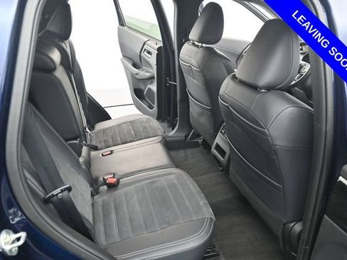 Used 2024 Mitsubishi Outlander SE FWD image 30