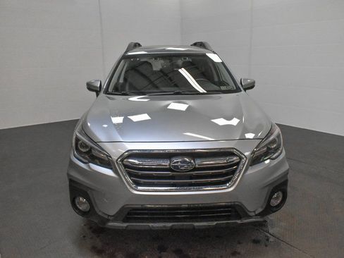 Used 2019 Subaru Outback 3.6R Limited w/ Popular Package #2 image 2