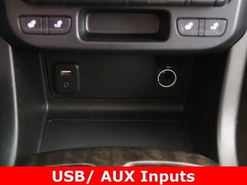 Used 2018 GMC Canyon SLT image 24