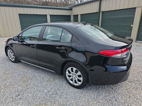 Certified 2024 Toyota Corolla LE image 4