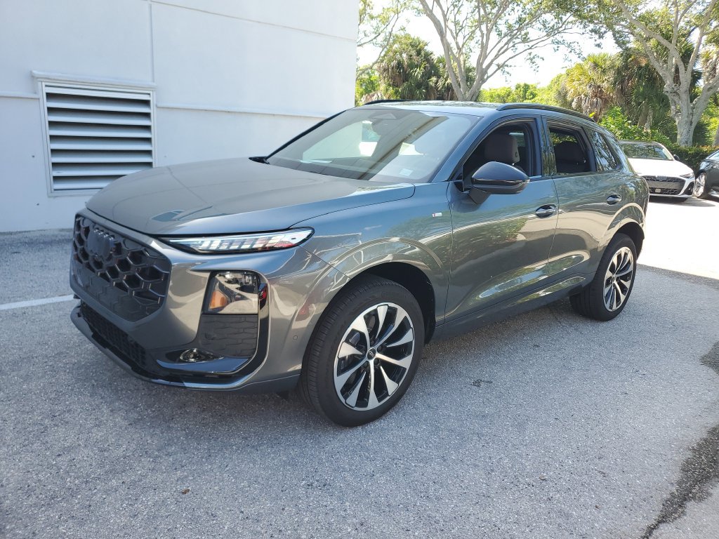 New 2026 Audi Q3 quattro 2.0T AWD/4WD image 8
