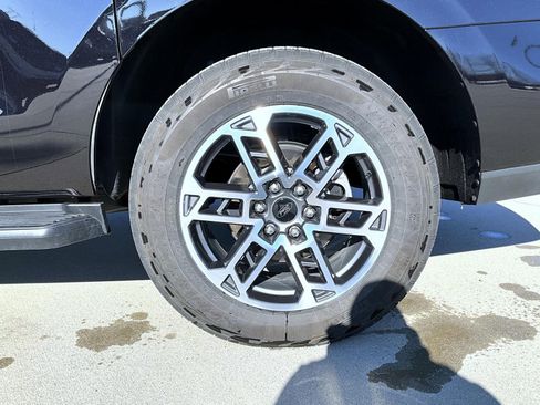 Used 2025 Ford Expedition Max Active image 26