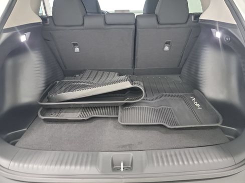 Certified 2026 Honda HR-V LX image 25