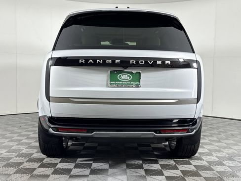 New 2026 Land Rover Range Rover SE image 9