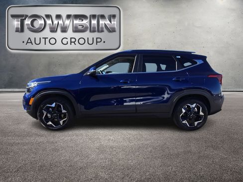 Certified 2025 Kia Seltos EX image 8