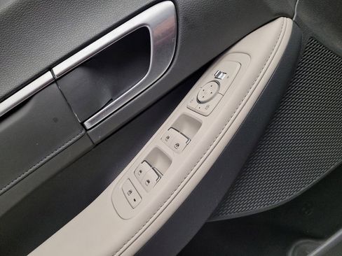 Used 2022 Hyundai Sonata Limited FWD image 27