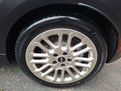 Certified 2025 MINI Cooper S image 6