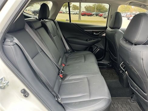 Used 2023 Subaru Outback Limited w/ Popular Package #2 image 31