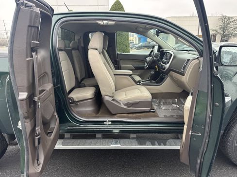 Used 2015 GMC Canyon SLE w/ SLE Convenience Package image 13