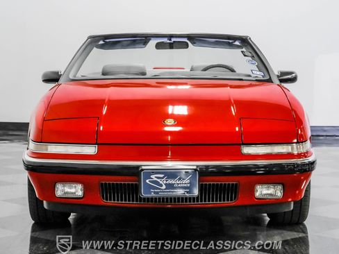 Used 1991 Buick Reatta Convertible image 16