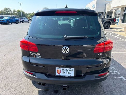 Used 2016 Volkswagen Tiguan SE FWD image 4