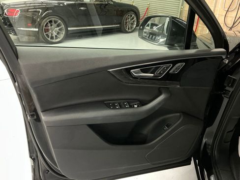 Used 2018 Audi Q7 3.0T Premium image 22