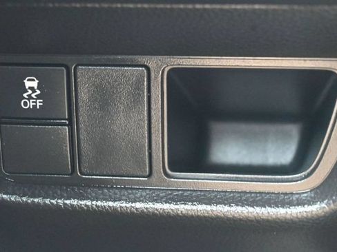 Used 2025 Honda HR-V LX image 22