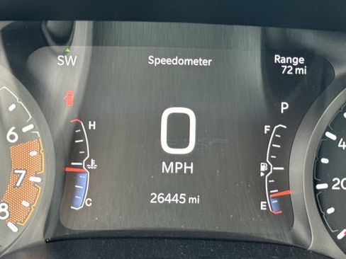 Used 2025 Jeep Compass Latitude w/ Convenience Group AWD/4WD image 18