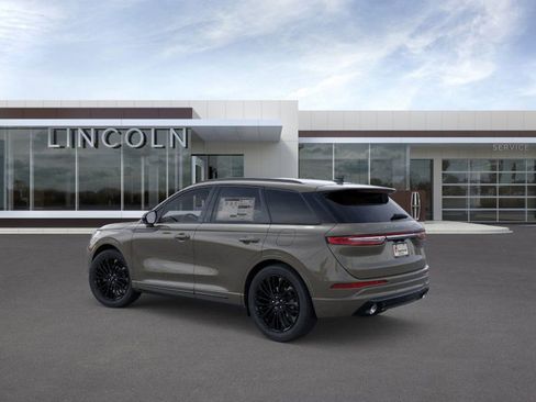 New 2026 Lincoln Corsair Premiere image 4