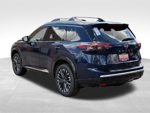 New 2026 Nissan Rogue Platinum image 10
