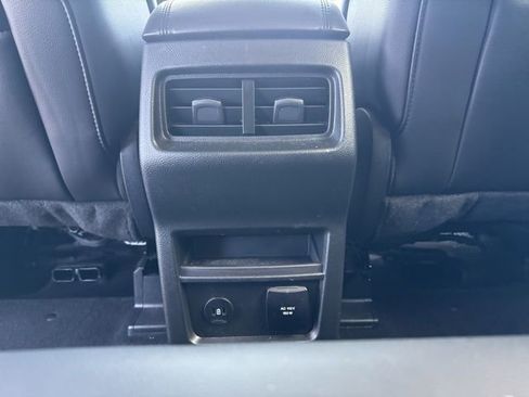 Used 2024 Ford Edge SEL w/ Convenience Package image 20