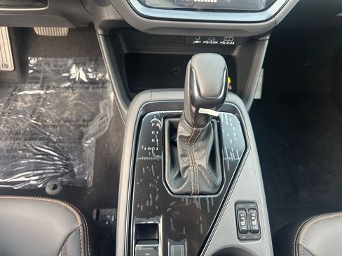 New 2026 Subaru Crosstrek 2.5i Limited w/ Popular Package #4A image 13