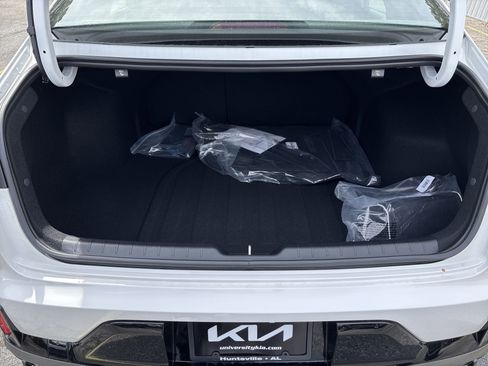 New 2025 Kia K4 GT-Line image 27