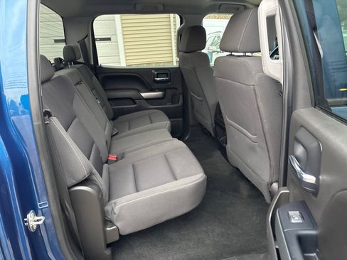 Used 2018 Chevrolet Silverado 1500 LT w/ All Star Edition image 8