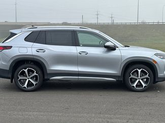 New 2026 Volkswagen Tiguan SE AWD/4WD video 2