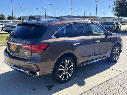 Used 2019 Acura MDX w/Advance Pkg image 10