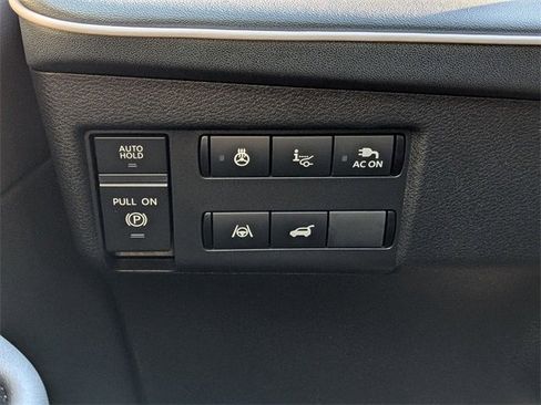 New 2026 Nissan Leaf Platinum+ w/ Cargo Package (Platinum+) image 23