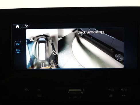 Used 2025 Mercedes-Benz Sprinter 2500 image 21