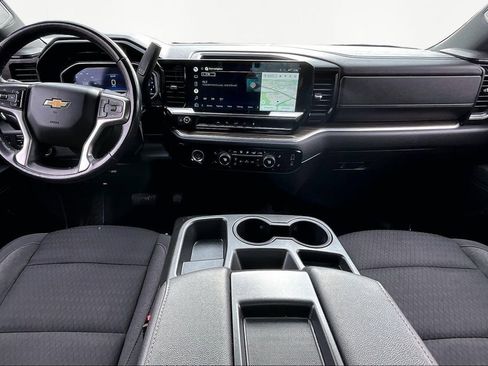 Used 2022 Chevrolet Silverado 1500 LT image 7