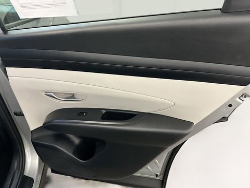 Used 2025 Hyundai Tucson SEL AWD/4WD image 32