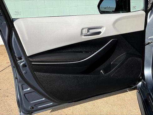Used 2023 Toyota Corolla SE FWD image 27