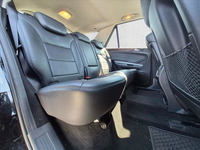 Used 2010 Mercedes-Benz ML 350 4MATIC image 18