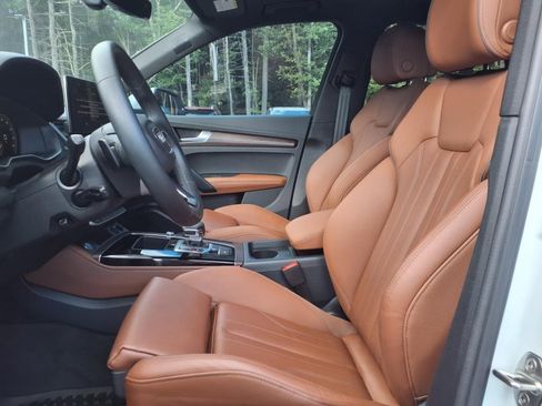 Used 2025 Audi Q5 e Premium Plus w/ Premium Plus Package image 22