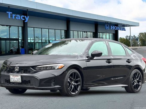 Certified 2025 Honda Civic Sport image 13