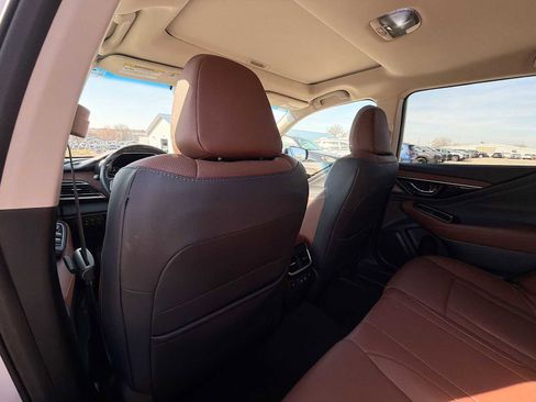 Used 2022 Subaru Outback Touring image 15