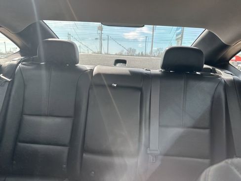 Used 2016 Chevrolet Impala LT w/ Leather Package image 21