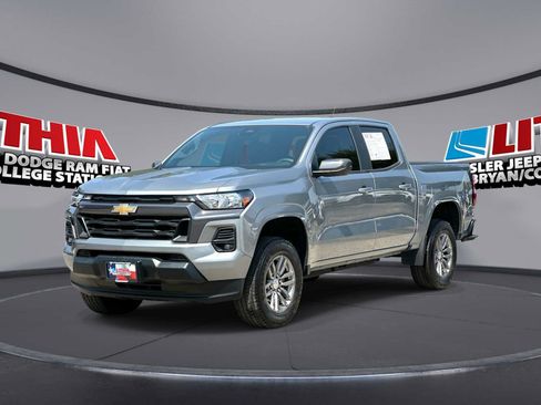 Used 2023 Chevrolet Colorado LT w/ LT Convenience Package II RWD image 1