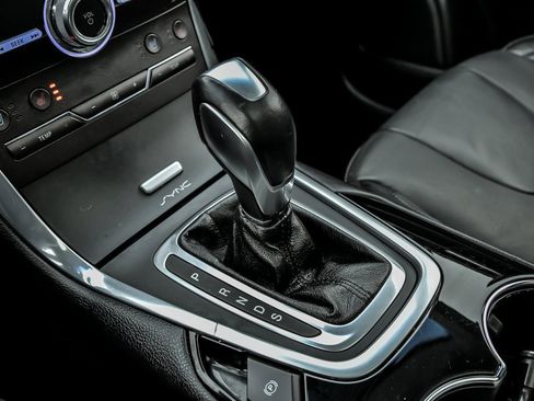 Used 2017 Ford Edge Titanium w/ Equipment Group 301A image 26