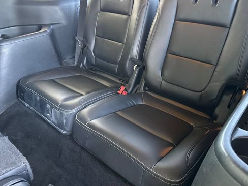 Used 2016 Ford Explorer Limited FWD image 18