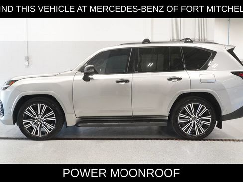Used 2025 Lexus LX 700h Luxury w/ Appearance Package AWD/4WD image 3