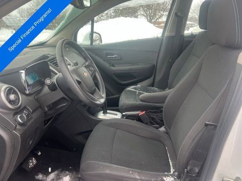 Used 2016 Chevrolet Trax LS image 10