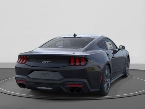 New 2026 Ford Mustang GT Premium w/ GT Performance Package RWD image 8