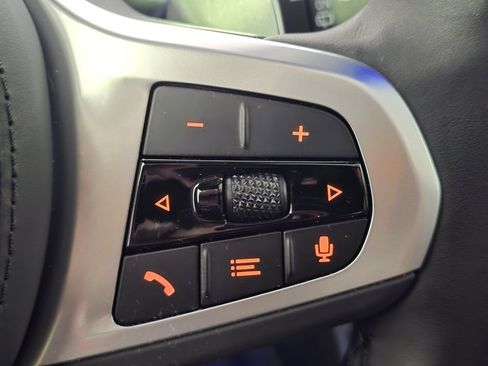 Certified 2023 BMW X3 xDrive30i w/ M Sport Package image 24