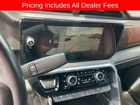 Used 2024 GMC Sierra 2500 Denali Ultimate AWD/4WD image 14